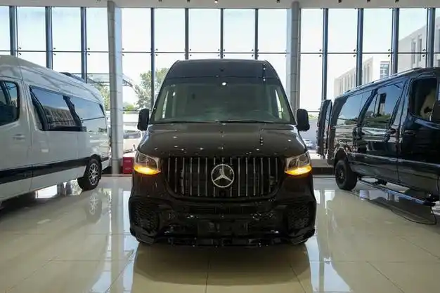 2024款奔驰斯宾特高顶四驱总裁商务车定制细节