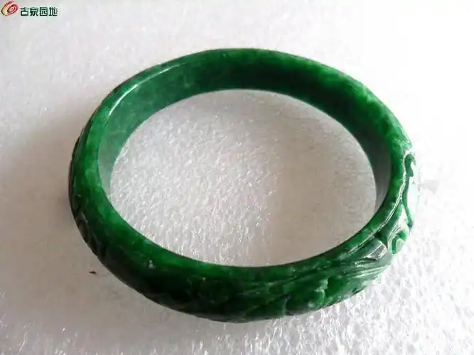 缅甸干青翠铁龙生刻花手镯