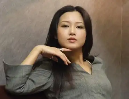 汤芳人体艺术写真照片汤芳是谁