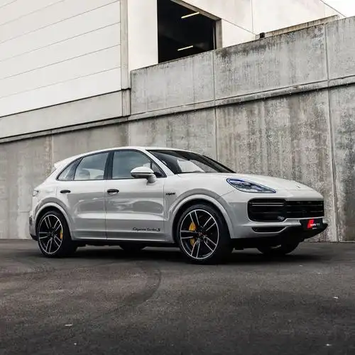 水泥灰的保时捷卡宴turbo s,太好看了吧_abt s4论坛_手机汽车之家