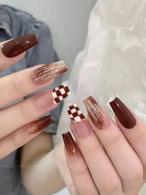 被问爆的100 款巨好看的新年美甲,安排上!_猫眼_姐妹_款式