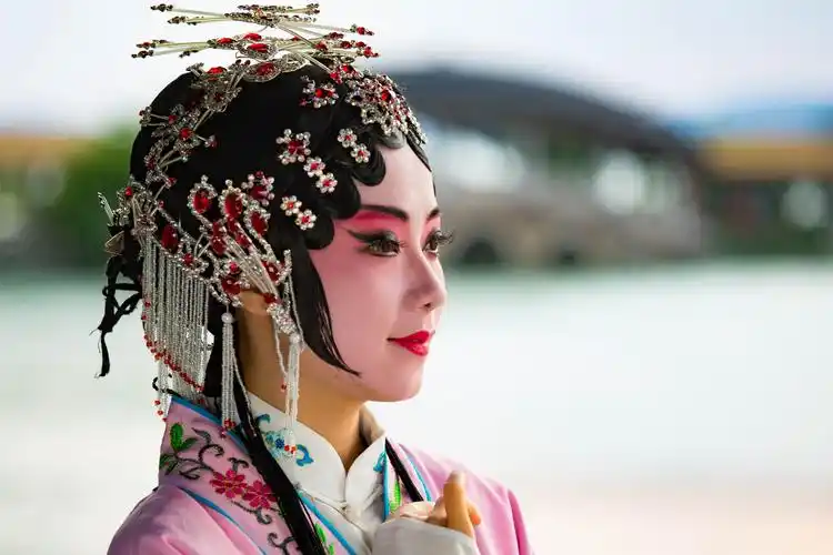 初拍昆曲人物——花旦