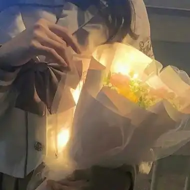 温柔很有意境氛围感的女生头像图片