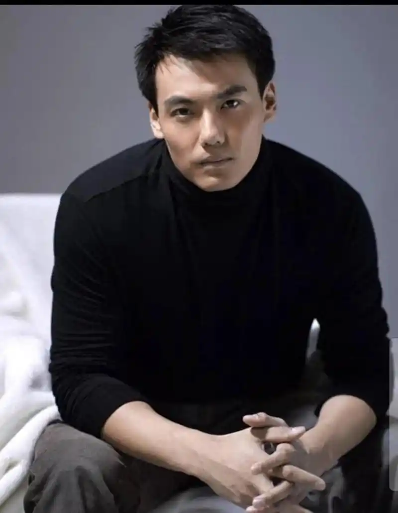 霍去病:李乐的成功塑造 李乐作为演员成功地塑造了霍去病这一经典角色