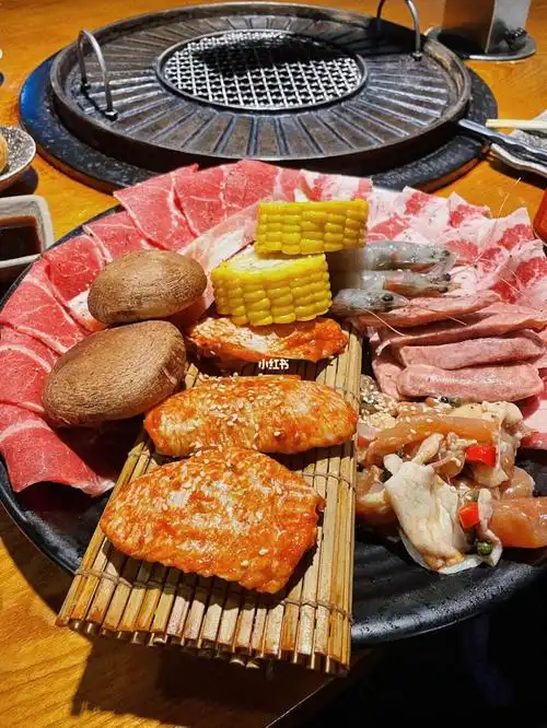 石狮探店夜食果木炭烤肉
