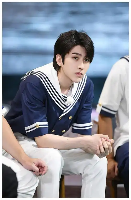 《奔跑吧》温情收官,蔡徐坤不懂得怜香惜玉,接连攻击吴宣仪