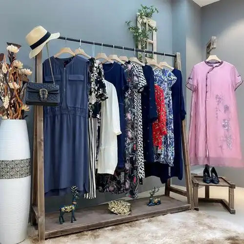 朗斯莉品牌折扣女装实体店一手货源专柜正品尾货剪标批发直播货源