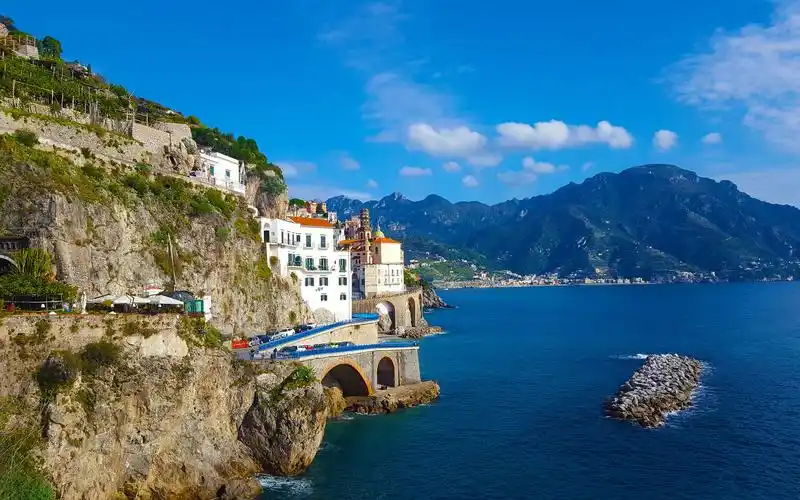 意大利阿马尔菲海岸风景图片桌面壁纸