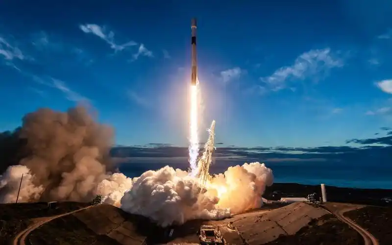 x falcon 9发射iridium-8(66-75)十颗最后一批二代组网铱星任务视频