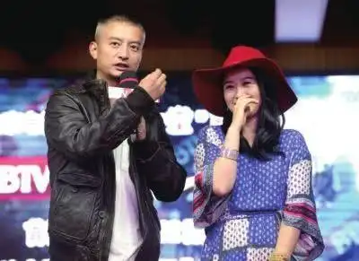 婚后杨蕊生下女儿,看上去颜值更随邵桐多点.