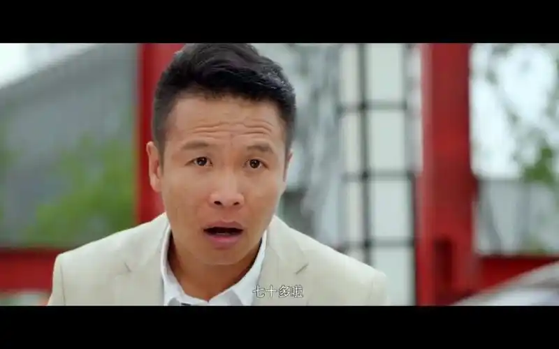 二龙湖张浩 二龙湖浩哥的经典语录,吃你半个桃,如得十个猪