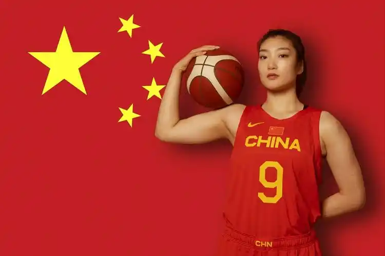 中国女篮拍摄征途主题写真