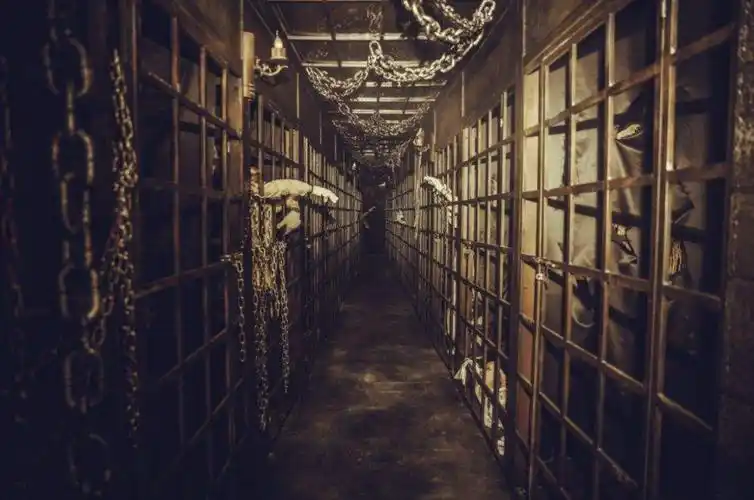 火爆全国的网红主题鬼屋8月3日空降宏泰广场!(文末送票)