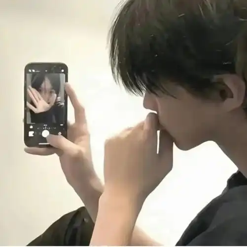 氛围感情头  #情头分享  #不明显情侣头像  #不明显真人情头  #汹众