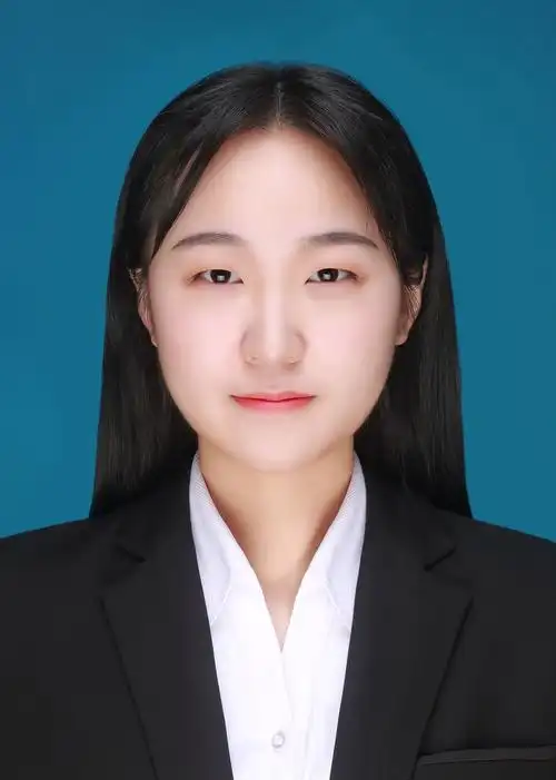 红领带白衬衫psd素材,可远程制作证件照电子版,女士西装证件照图片