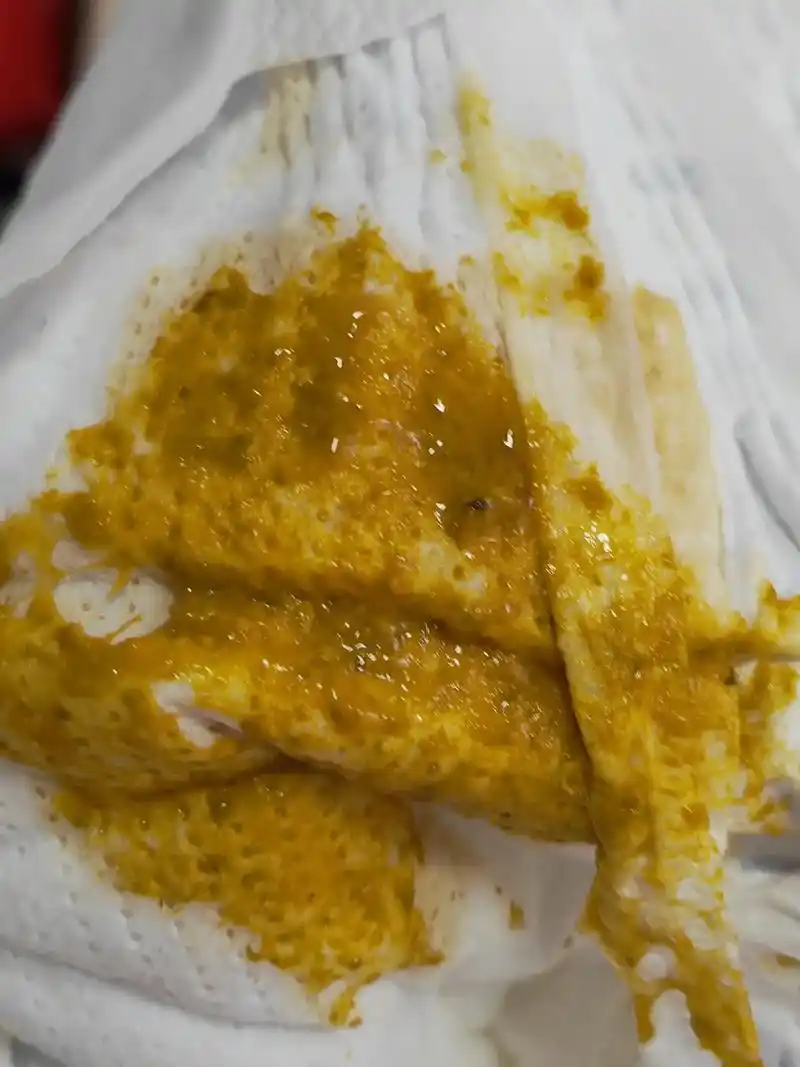 从出生一直拉这种便便母乳喂养,一天拉六七次 医生说正常 母婴 - 抖音