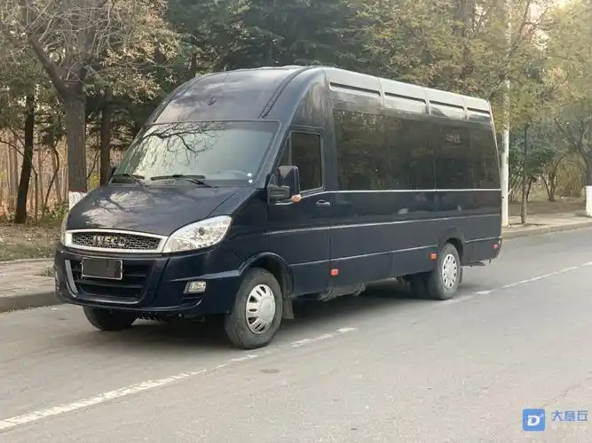 15年9月 南京依维柯 17座客车 非营运手续 实