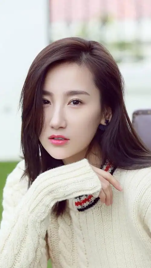 高洋街拍壁纸阳光甜美靓丽清秀