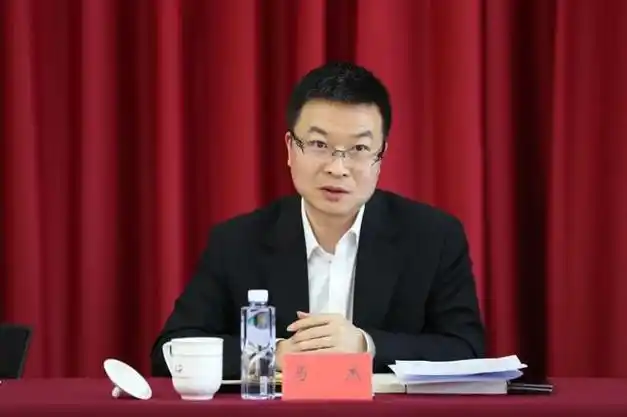 江河之上热播法院人沉浸式追剧