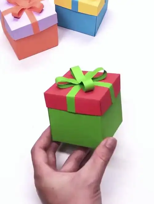 教你diy一个简单又有爱的礼物包装盒,做出来不要太好看-度小视