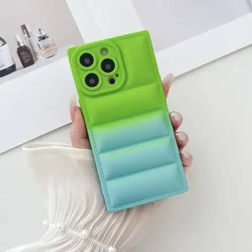 适用iphone15新款渐变方形13手机壳苹果14promax羽绒服11保护壳12