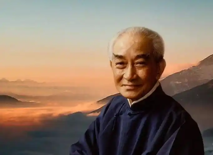 《南怀瑾讲演录》现在大家在工商业发展,个人的人生观很重要,这是我