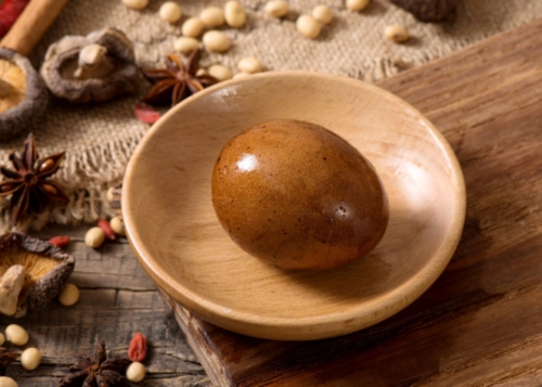 60岁大厨教你做乡巴佬卤蛋,用这个秘制配方一次吃5个,味道经典