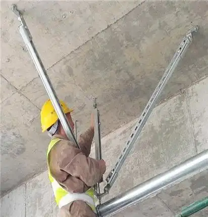 宁夏吴忠市厂家生产抗震支架管道支吊架c型钢吊架抗震配件