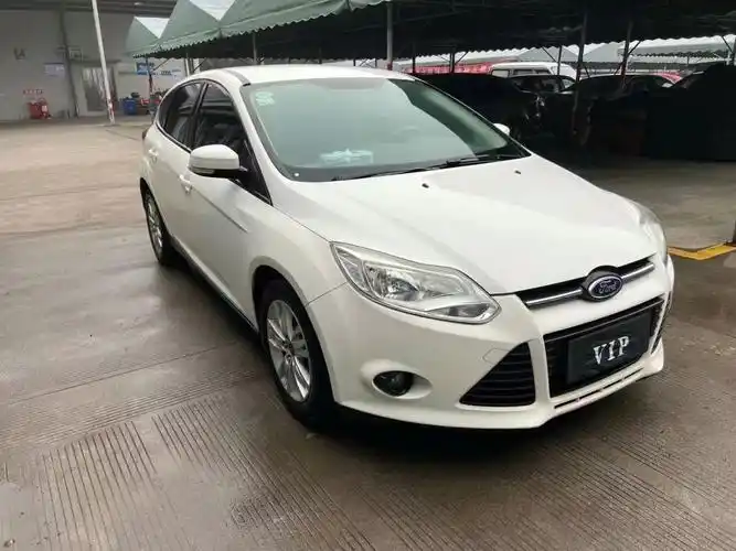 福特 福克斯  2012款 三厢 1.6l 自动舒适型图片