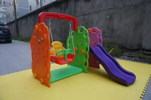 批发儿童松鼠滑梯组合 幼儿园家庭小型滑梯儿童滑梯新款三合一