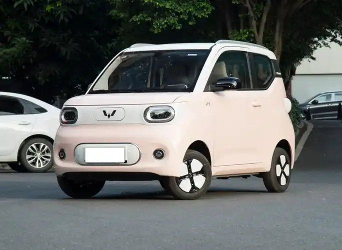 5万左右的电动车,凭啥就五菱宏光miniev卖得这么好?_太平洋号