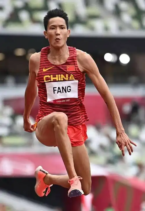 喜报——我校培养输送的田径运动员方耀庆在第32届东京奥运会中勇创