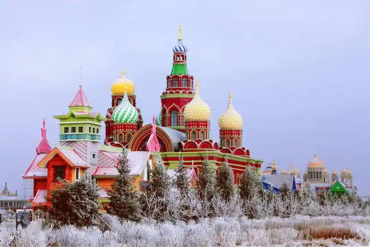 "朋友你好"·跟着赛事去旅行①|赏冰玩雪嗨起来_旅游_湖景区_满洲里市