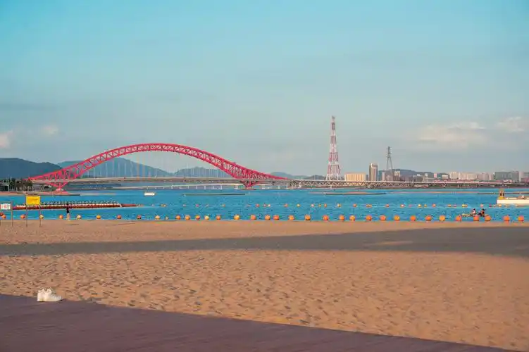 原来宁波也有沙滩,全长1.88公里的沙滩公园,海岸风光十分美丽