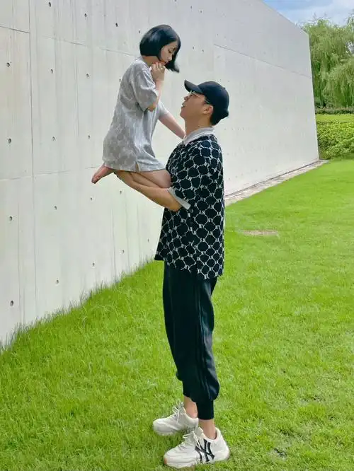 150188男友力max甜甜的情侣拍照姿势