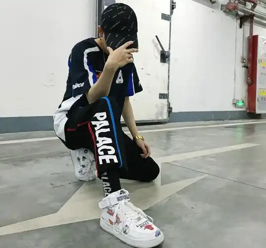 热血街舞学不会,嘻哈风穿搭可得get