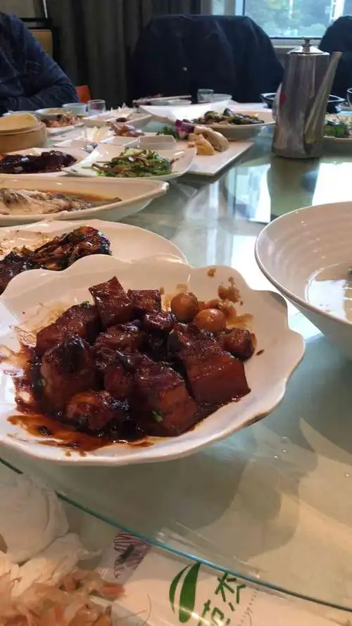 杏花亭酒店-"刚搬家到青浦出门找了一个小饭店吃饭,点了.