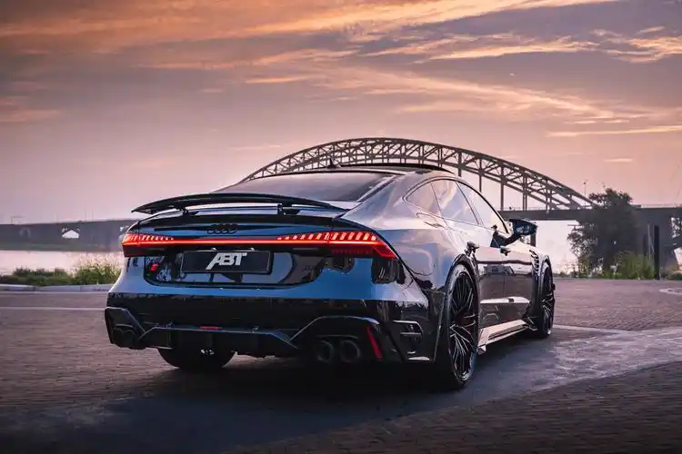 分辨率:2700*1800横屏图 for 电脑abt奥迪rs7-r sportback实车,外观