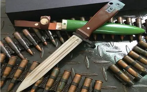 兵器科技第314集中国士兵的骄傲81式刺刀