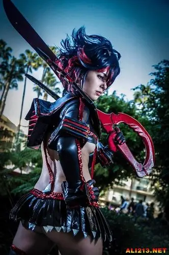 《斩服少女》缠流子cosplay 神衣让绅士大呼过瘾