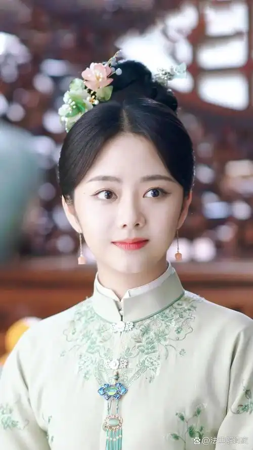 谭松韵:精彩演绎《锦心似玉》罗十一娘 谭松韵在《锦心似玉》中饰演的