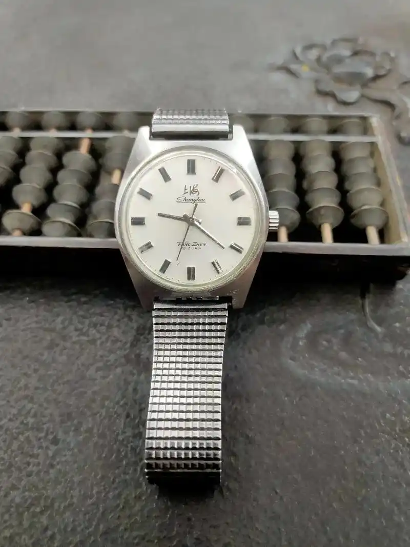 老上海机械腕表,当年的奢侈品,现在的收藏品,年代记忆,怀旧, - 抖音