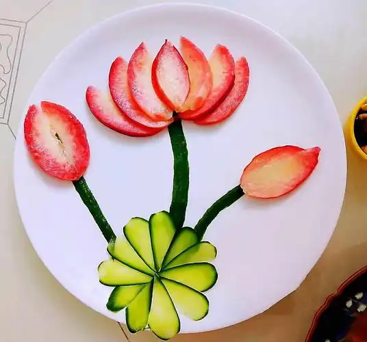 《可爱造型 美味拼盘》圣格瑞思曲江三迪幼儿园