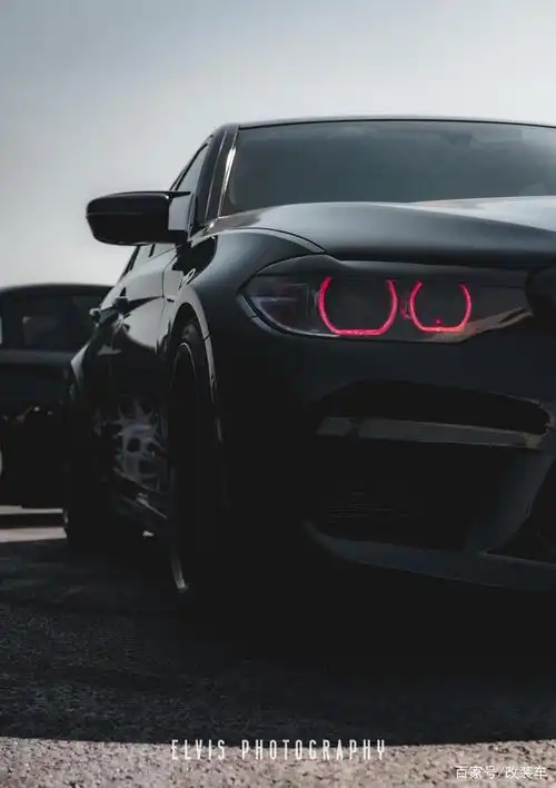 宝马525i化身"红眼黑武士",眼泛红光如黑夜中潜伏的凶猛野兽!