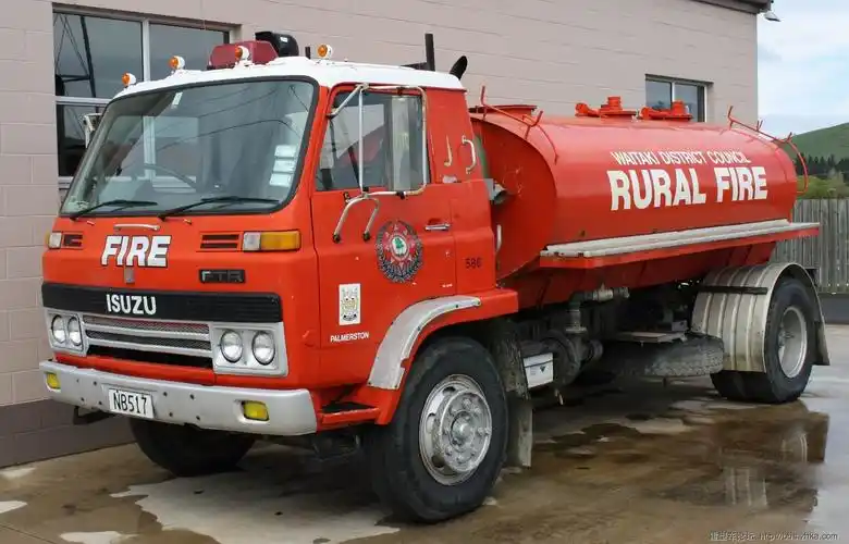 征求老五十铃照片