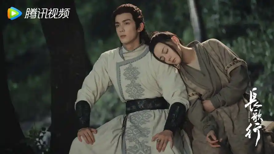 《长歌行》剧照"跟吴磊在表演上感受不到年龄差"在剧中,吴磊饰演的阿