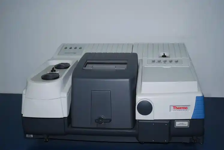 红外光谱仪 型号:nicolet 5700