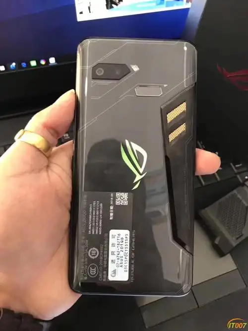 手机通讯华硕败家之眼rog手机