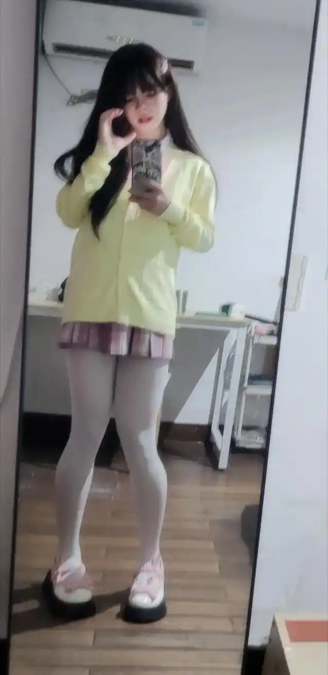 这么可爱当然是男孩子呀.#伪娘#女装大佬 - 抖音