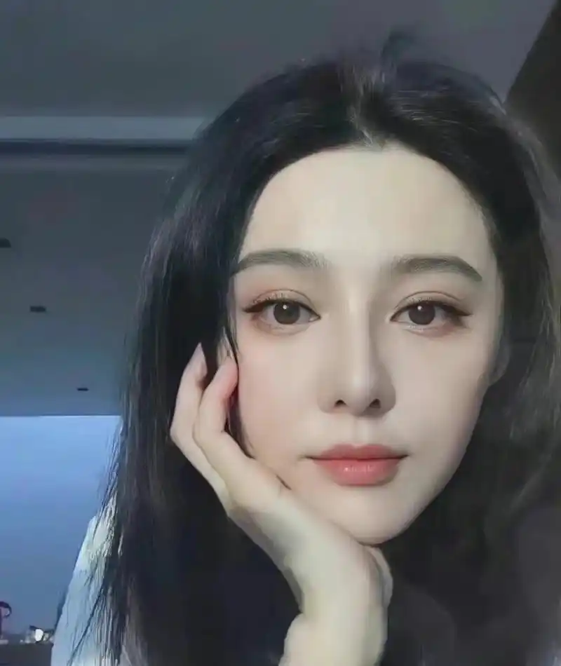 倒三角脸的特征